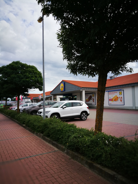 Objektankauf - Lidl-Lebensmitteldiscountmarkt / Fachmarktzentrum in Freystadt